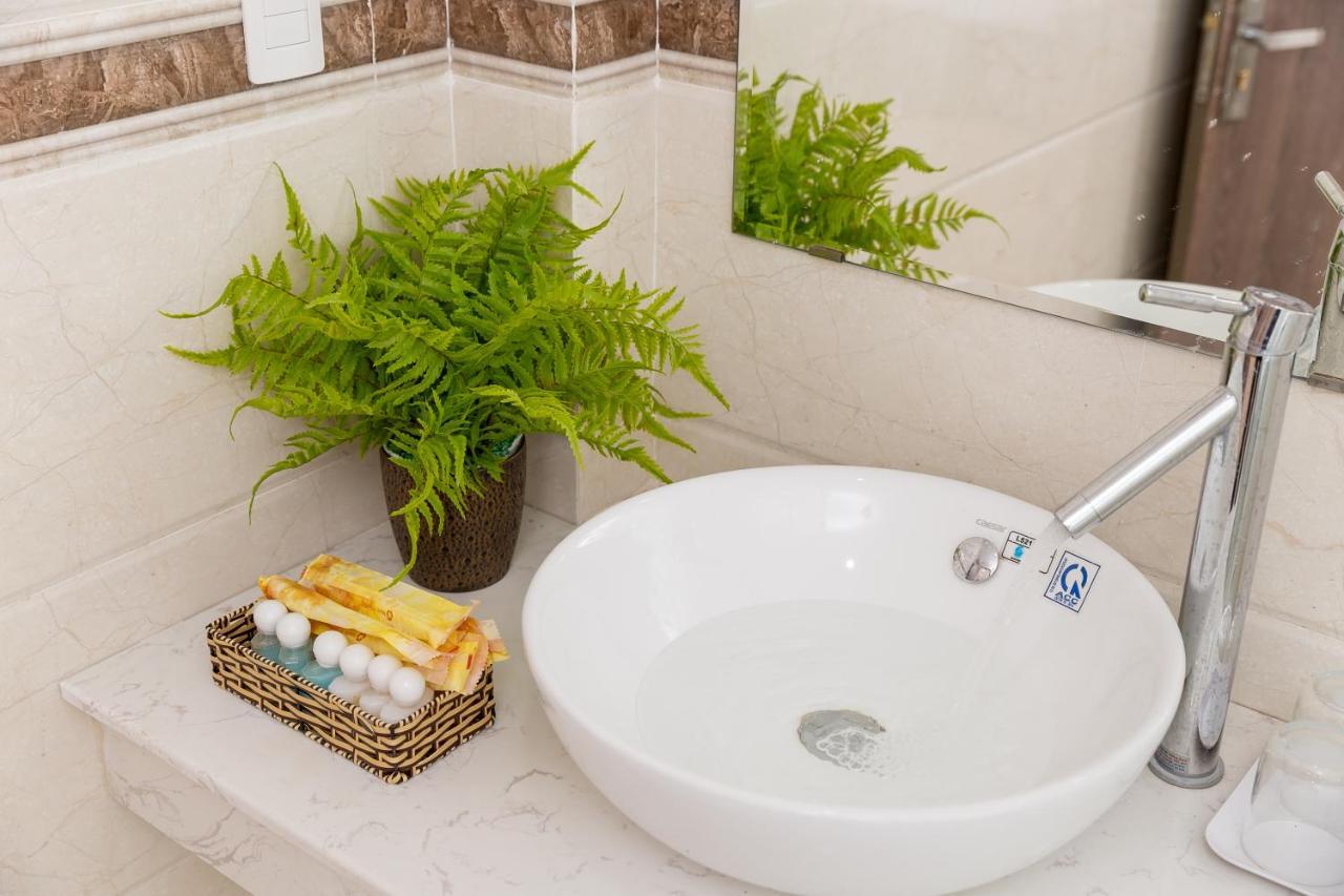 דה נאנג Duong Gia Hotel מראה חיצוני תמונה